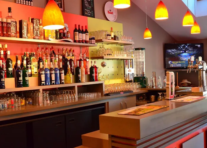 Lou Pignada אתר קמפינג מסאנז'