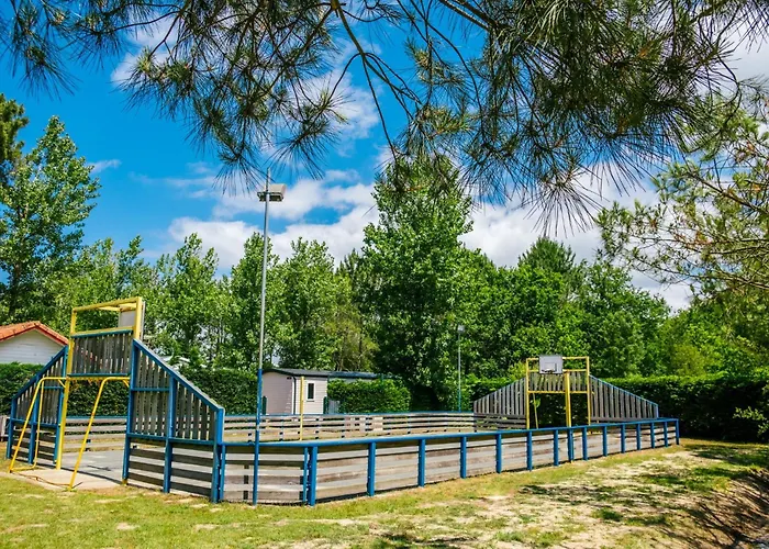 Lou Pignada אתר קמפינג מסאנז'