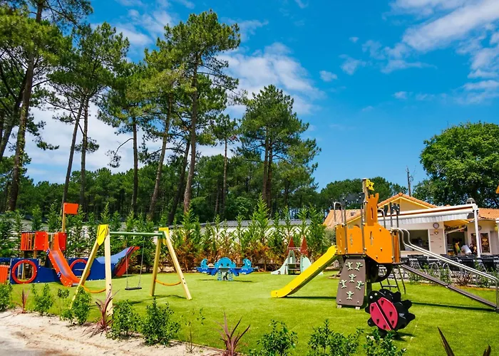 אתר קמפינג Lou Pignada מסאנז'