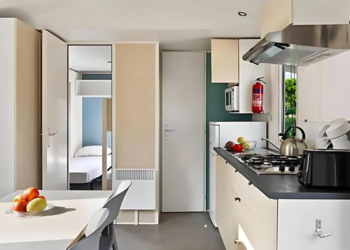 Lou Pignada אתר קמפינג *